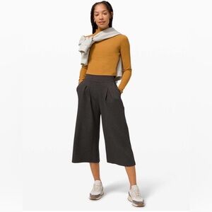 NWT 🍋 Lululemon Can You Feel The Pleat Crop